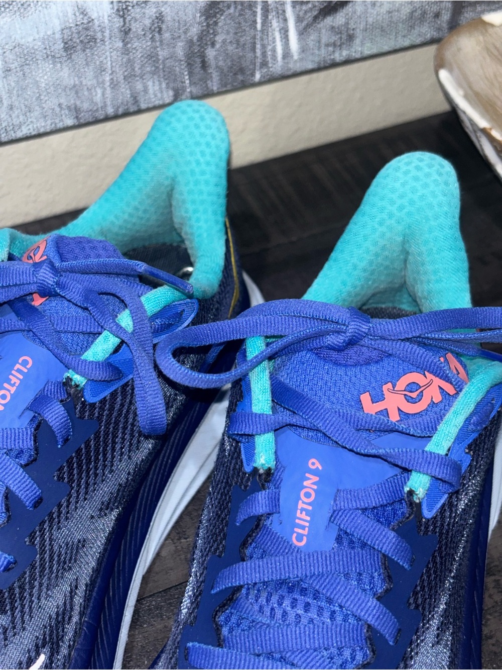 Hoka One One Clifton 9 running shoes WOMENS SZ 7 - Picture 6 of 14